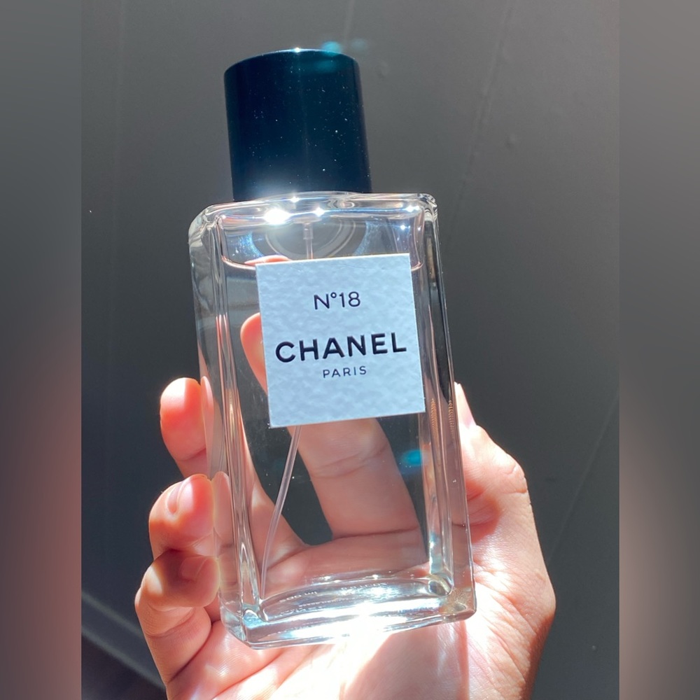 CHANEL LES EXCLUSIFS - N.18